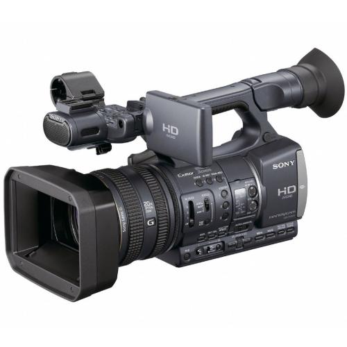 Sony HDRAX2000 AVCHD Flash Media Handycam® Camcorder