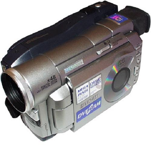 Hitachi DZMV100A Camcorder