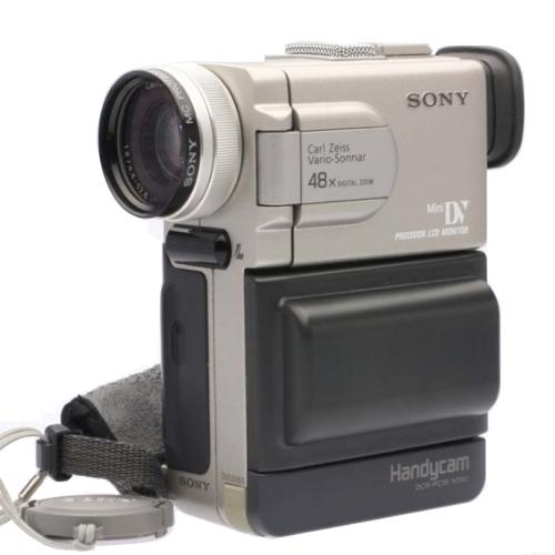 Sony DCRPC10 Digital Video Camera Recorder