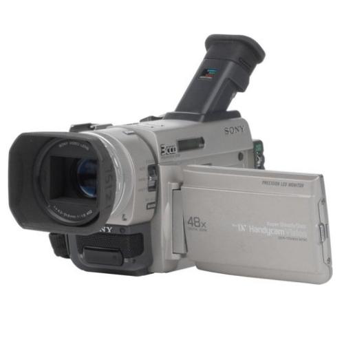 Sony DCRTRV900 Digital Video Camera Recorder