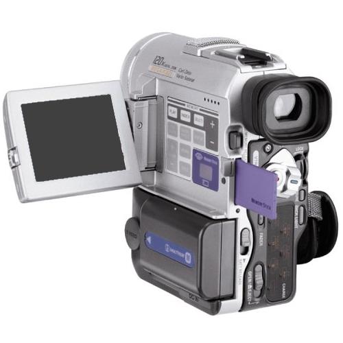 Sony DCRPC100 Digital Video Camera Recorder MiniDV